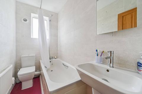 1 bedroom flat for sale, Upper Tulse Hill, Brixton Hill, London, SW2
