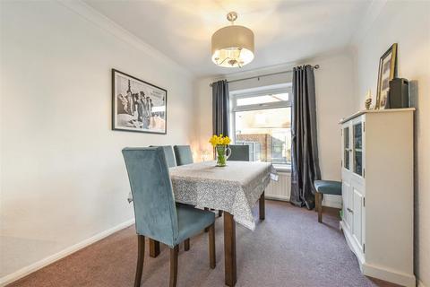 14 Downview Close, Yapton, Arundel, BN18 0LD