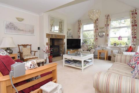 4 bedroom detached house for sale, Rayham Road, South Tankerton, Whitstable