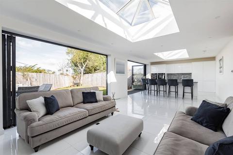 41 Northwood Road, Whitstable, CT5 2EZ