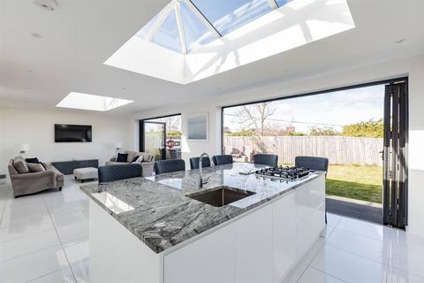 41 Northwood Road, Whitstable, CT5 2EZ