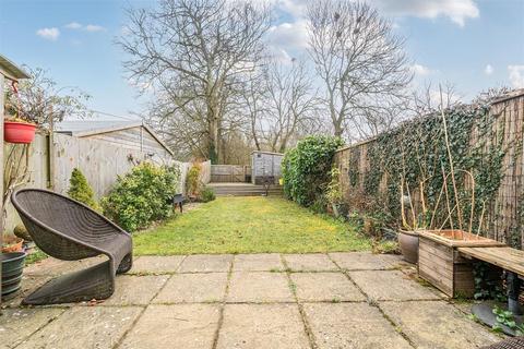 3, Finches Cottages Pewsey Road, Upavon, Pewsey, SN9 6NF