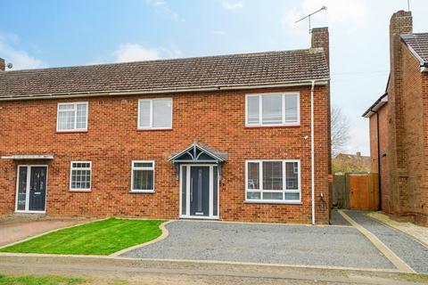 4 bedroom semi-detached house for sale, Lywood Road, Leighton Buzzard