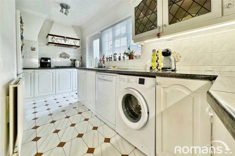 3 bedroom semi-detached house for sale, Wellington Terrace, Sandhurst, Berkshire