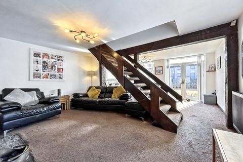 25 Grisedale Road, Peterlee, SR8 5PG