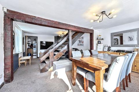 25 Grisedale Road, Peterlee, SR8 5PG