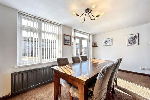 25 Grisedale Road, Peterlee, SR8 5PG