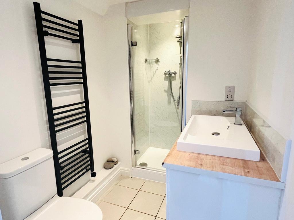 Ensuite
