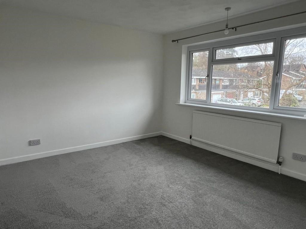 4 Meadow Court bedroom 1