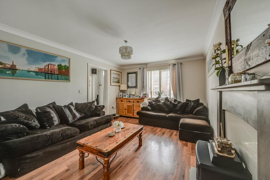 Lounge1 1