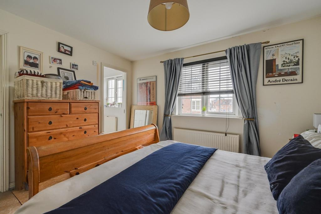 Bedroom1 2