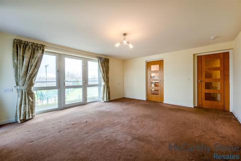 2 bedroom apartment for sale, Lauder Court, Staneacre Park, Hamilton