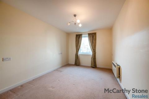 2 bedroom apartment for sale, Lauder Court, Staneacre Park, Hamilton