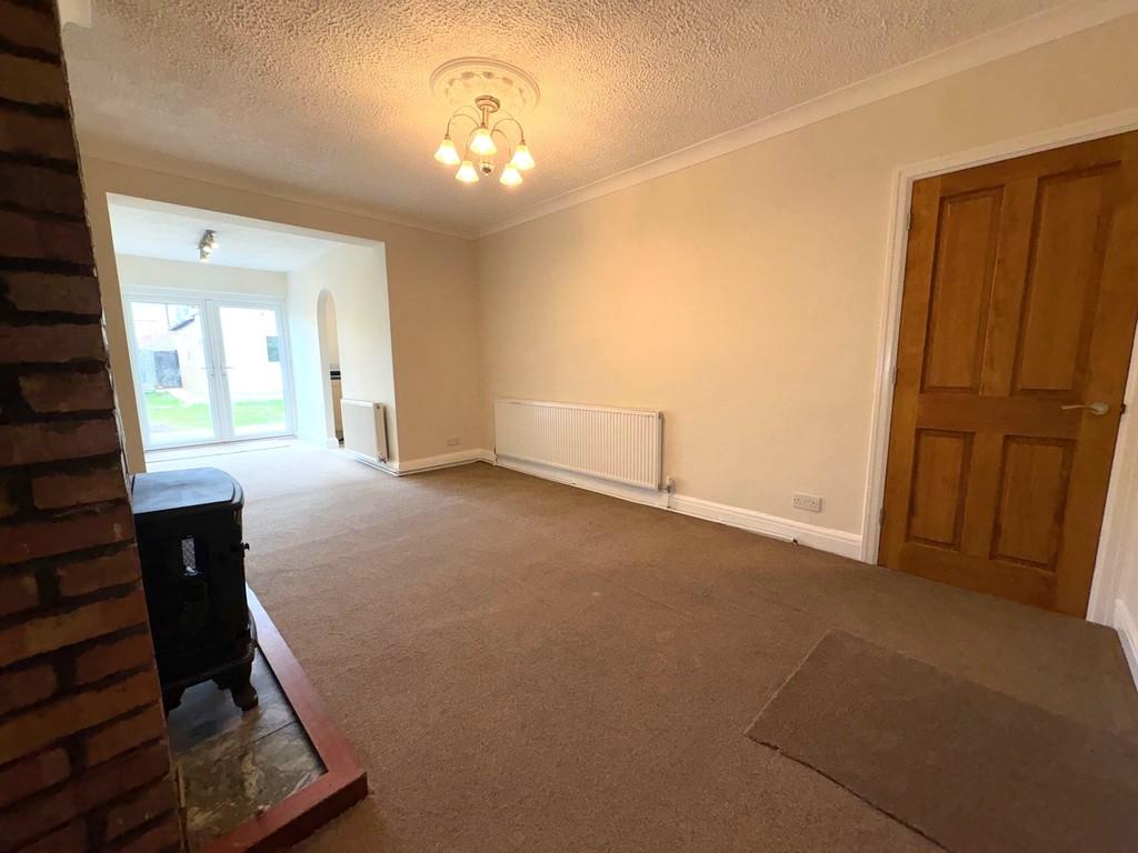 149 Exeter Rd Rear Rec2