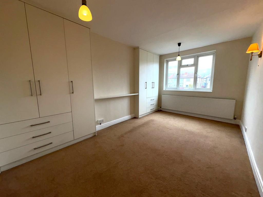 149 Exeter Rd Bed2