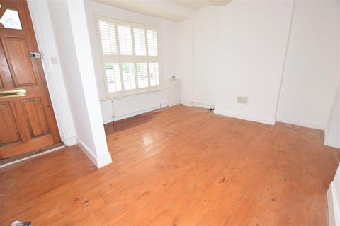 2 bedroom terraced house to rent, Long Lane, Finchley