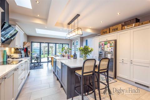 4 bedroom semi-detached house for sale, Chaworth Road, West Bridgford, Nottingham