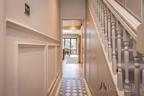 4 bedroom semi-detached house for sale, Chaworth Road, West Bridgford, Nottingham