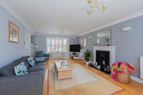 4 bedroom detached house for sale, Abell Gardens, Maidenhead SL6