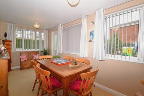1 Leys Close, Barrowby, Grantham, NG32 1TQ