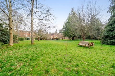 2 bedroom apartment for sale, Tarland House, Tunbridge Wells TN2
