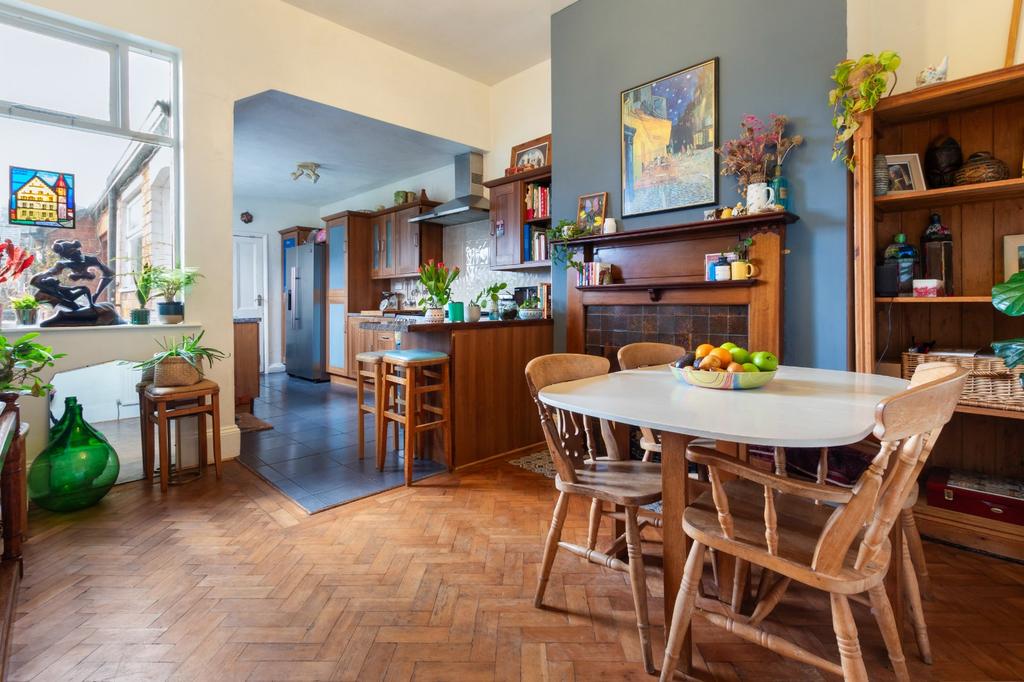 Kitchen Diner