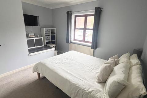 6 Brocks Close, Dibden Purlieu, Southampton, SO45 5ST