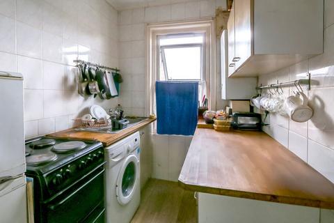 121b Ashley Road, Bournemouth, BH1 4NG
