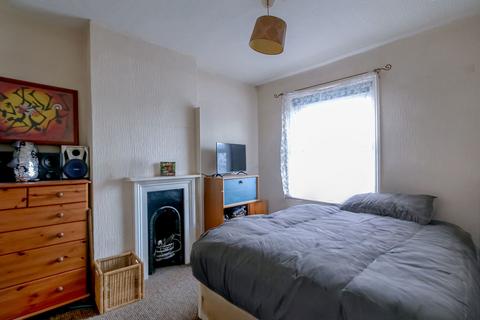121b Ashley Road, Bournemouth, BH1 4NG