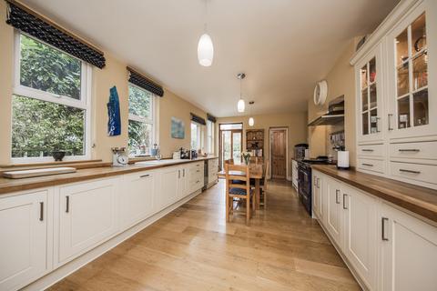5 bedroom semi-detached house for sale, Crowborough Hill, Crowborough