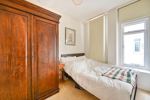 Pinehurst Court, Notting Hill, London, W11