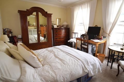 1 Admaston Road, London, SE18 2TU