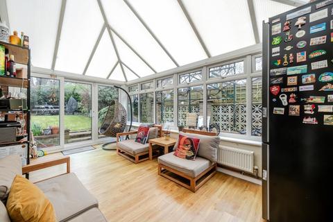 2 Cator Road, Carshalton, SM5 3BX