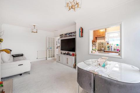 2 Cator Road, Carshalton, SM5 3BX