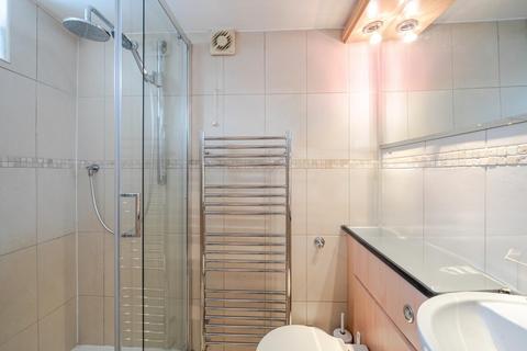 2 Cator Road, Carshalton, SM5 3BX