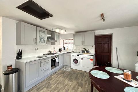 1 bedroom cottage for sale, Town End Road, Clayton