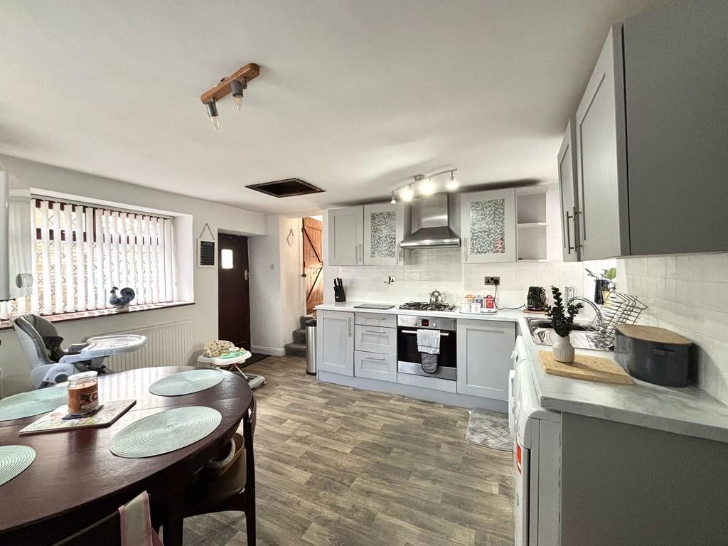 Kitchen2