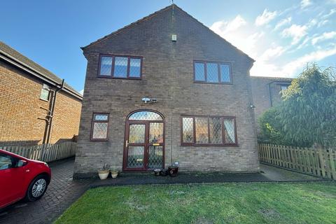 7 Buckingham Crescent, Clayton, Bradford, BD14 6EJ