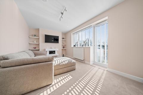 2 Bond Gardens, Wallington, SM6 7LP
