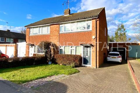 3 bedroom semi-detached house for sale, Wellesley Crescent, Potters Bar EN6