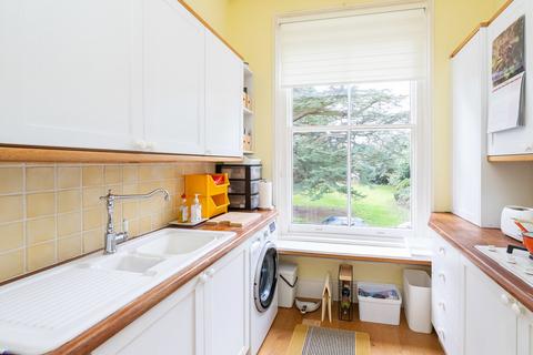 2 bedroom apartment for sale, Pixham Lane, Pixham