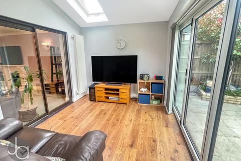6 Windmill View, Tiptree, Colchester, CO5 0PL