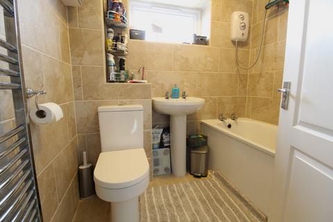 12 Dove Close, Sandy, SG19 2UT