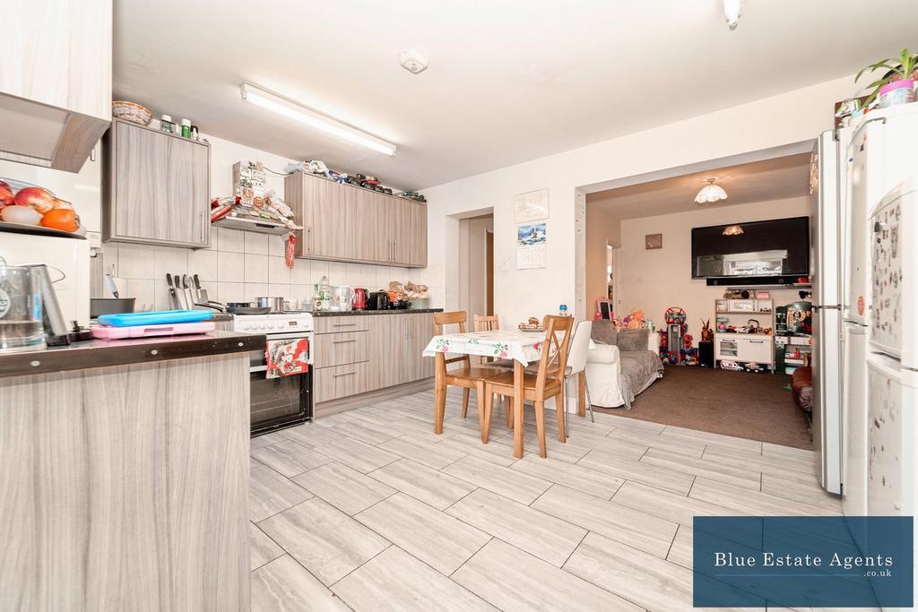 Extended Kitchen And Diner