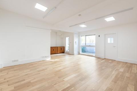 Office to rent, Clyde Road, Brighton