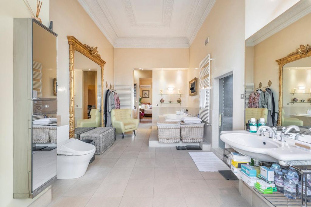 Ensuite Bathroom