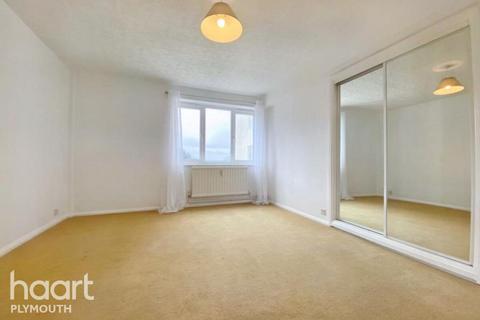 2 bedroom flat to rent, Ridgeway Road, Torquay