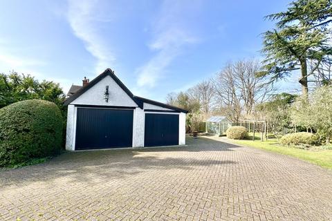 11 Ashdown Road, Epsom, KT17 3PL