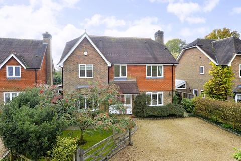 5 bedroom detached house for sale, Hatch Close, Alfold
