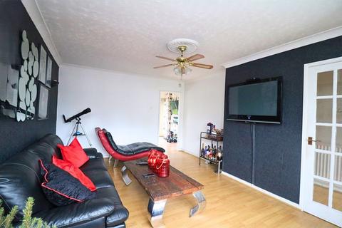 21 Daffodil Place, Walsall, WS5 3DX